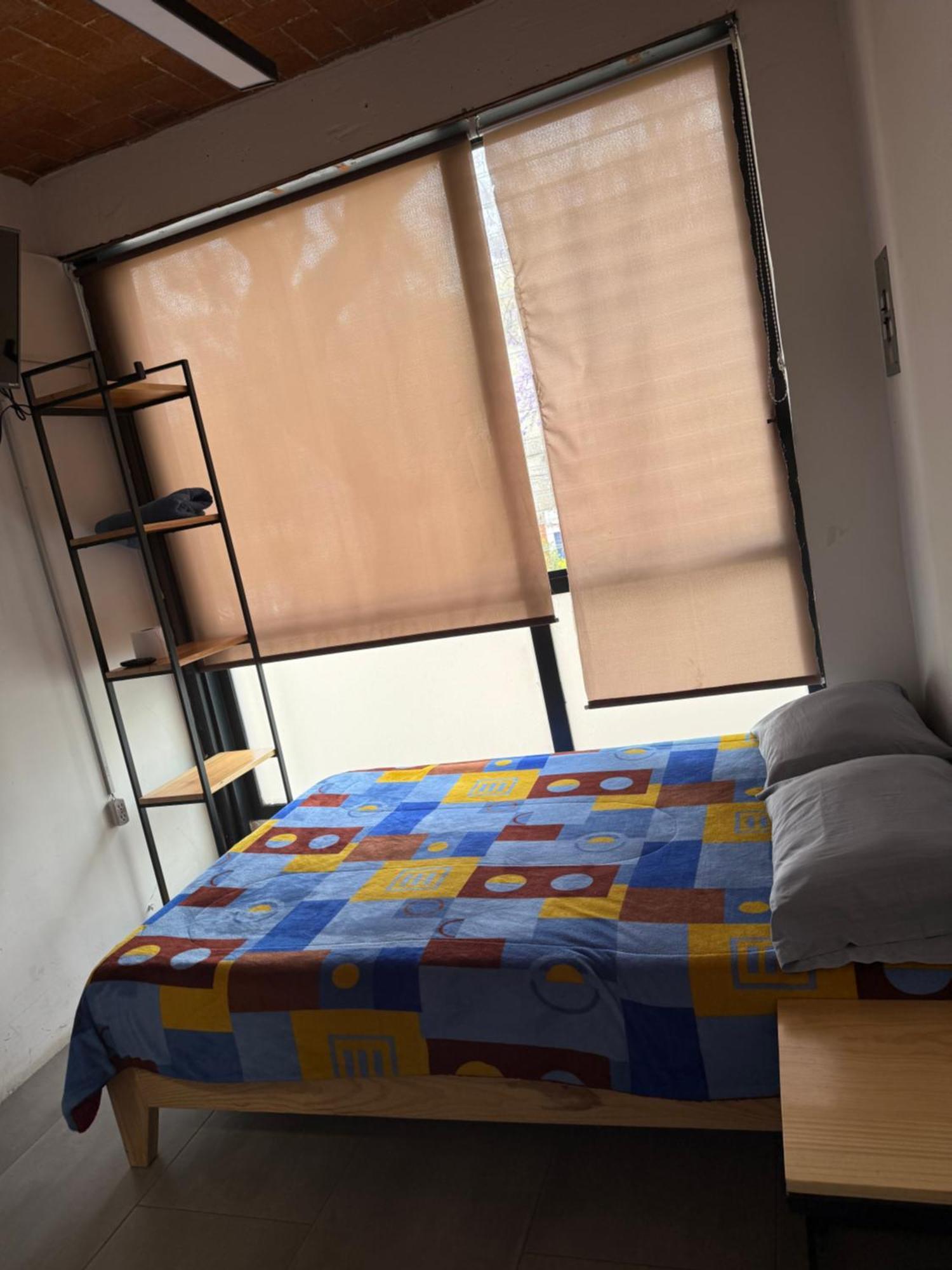 Del Valle III Letran Alojamiento Hotel メキシコシティ エクステリア 写真